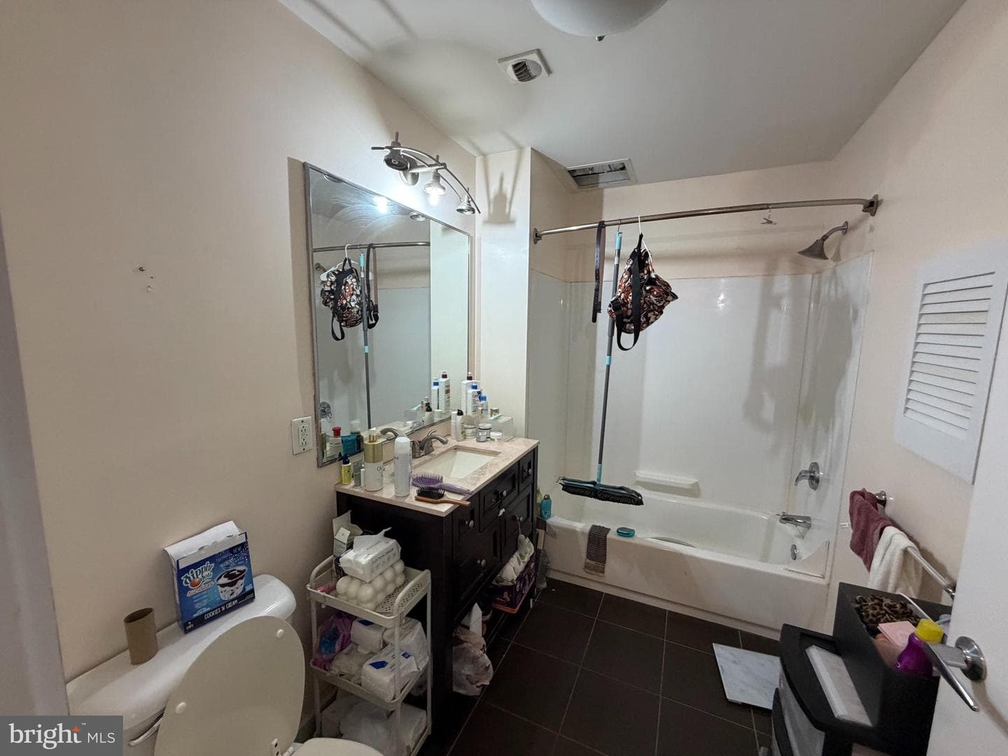 815 Arch Street #517 photo 12