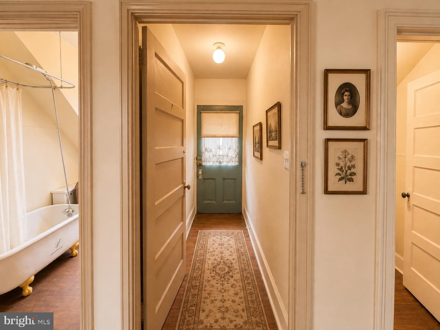 539 Hermit Street photo 28