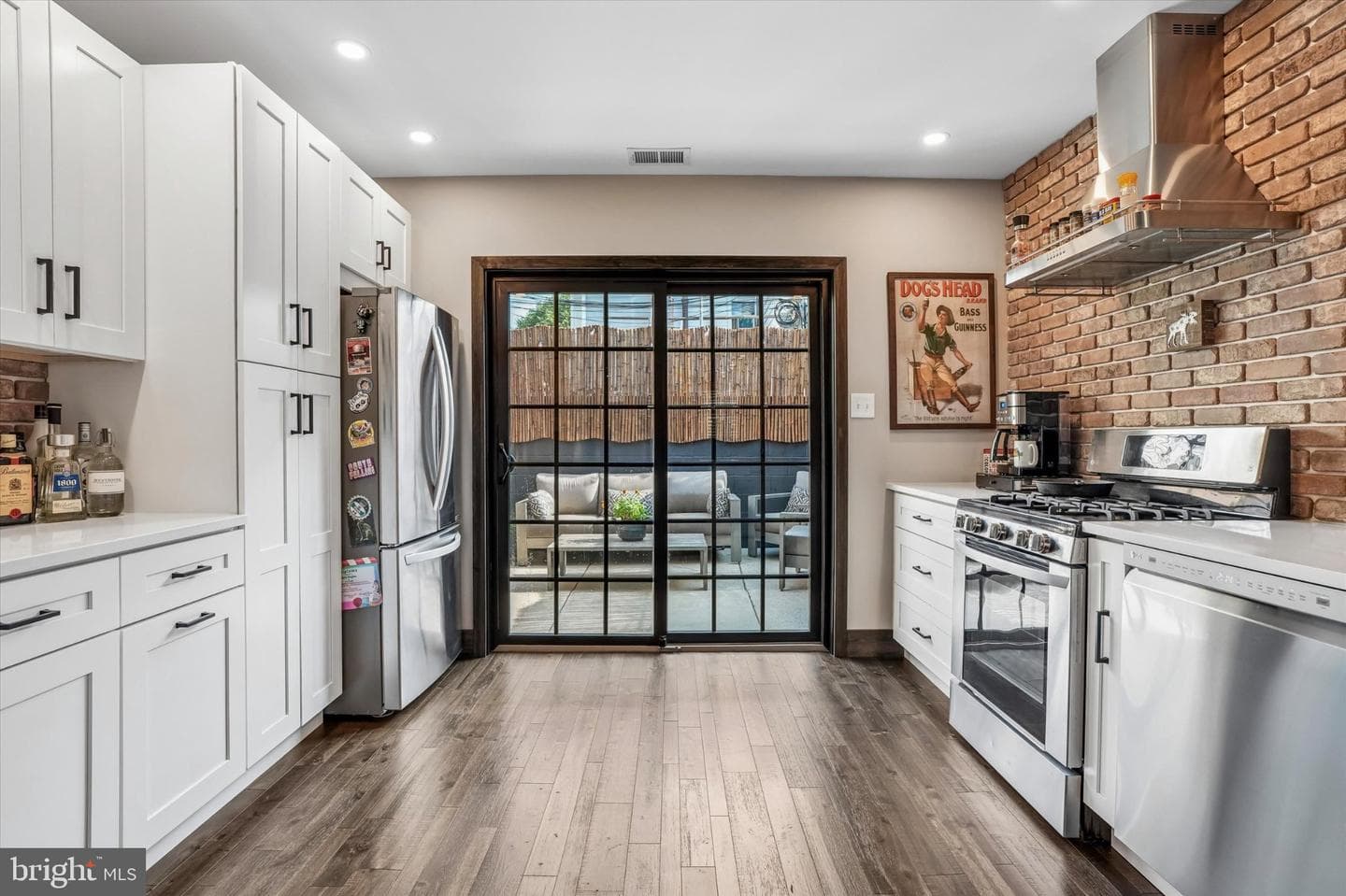 145 Dudley Street photo 12