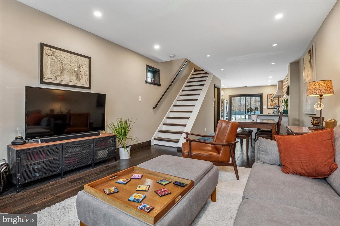 145 Dudley Street photo 3