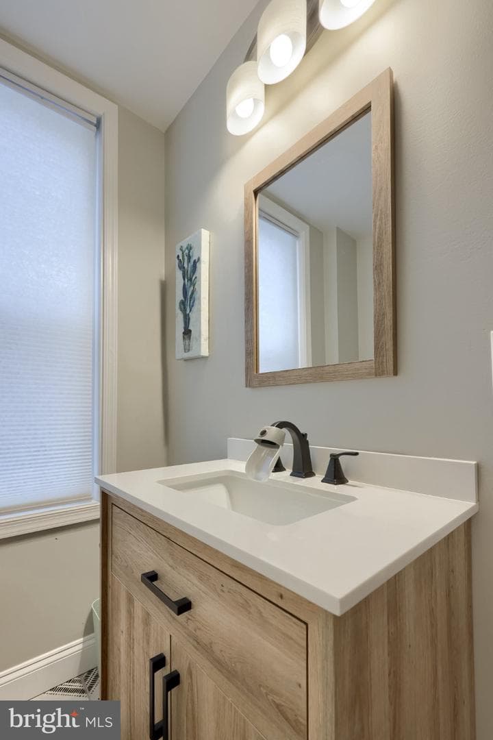 3832 Manayunk Avenue photo 27