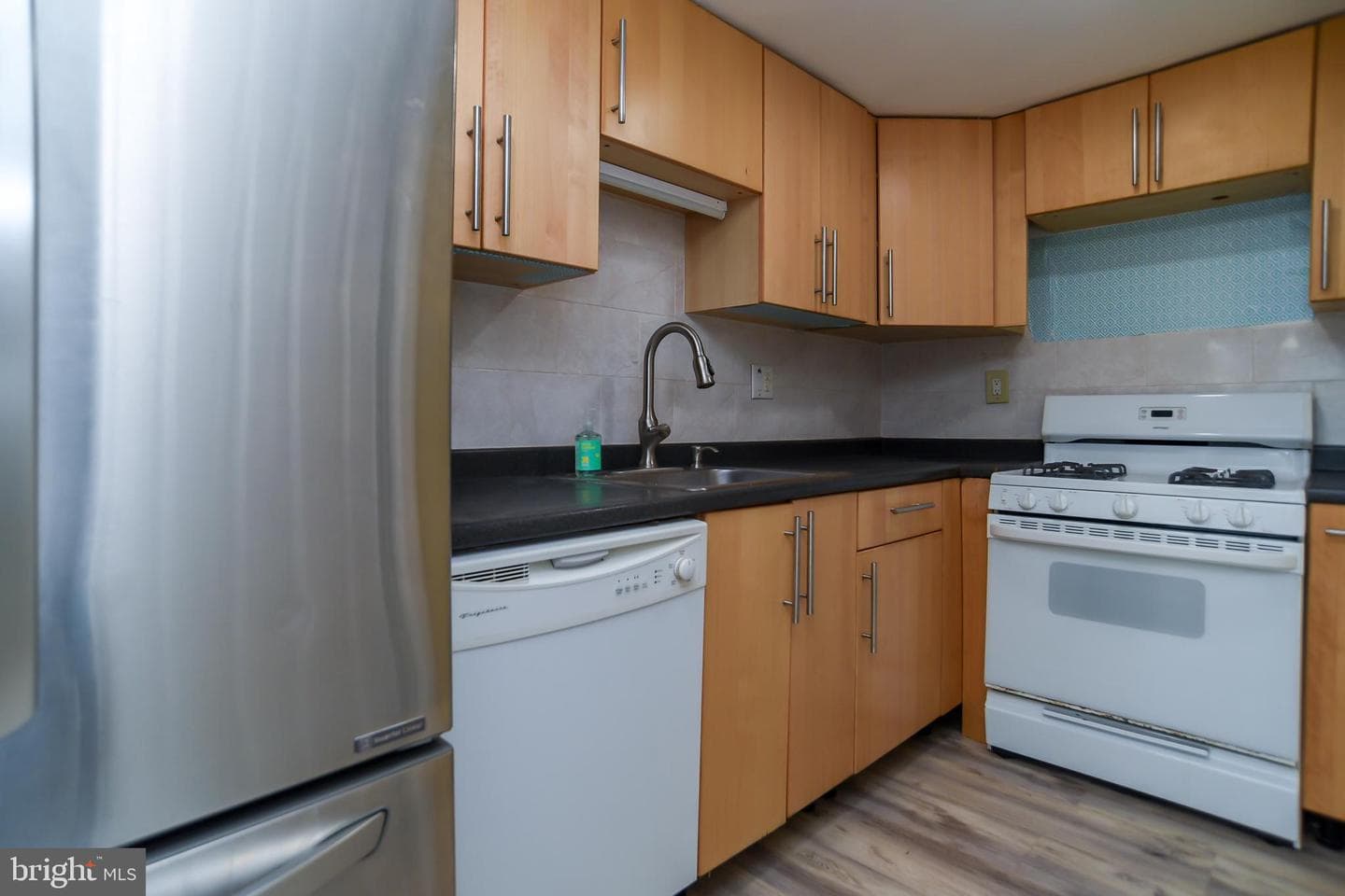 3850 Woodhaven Road #1011 photo 6