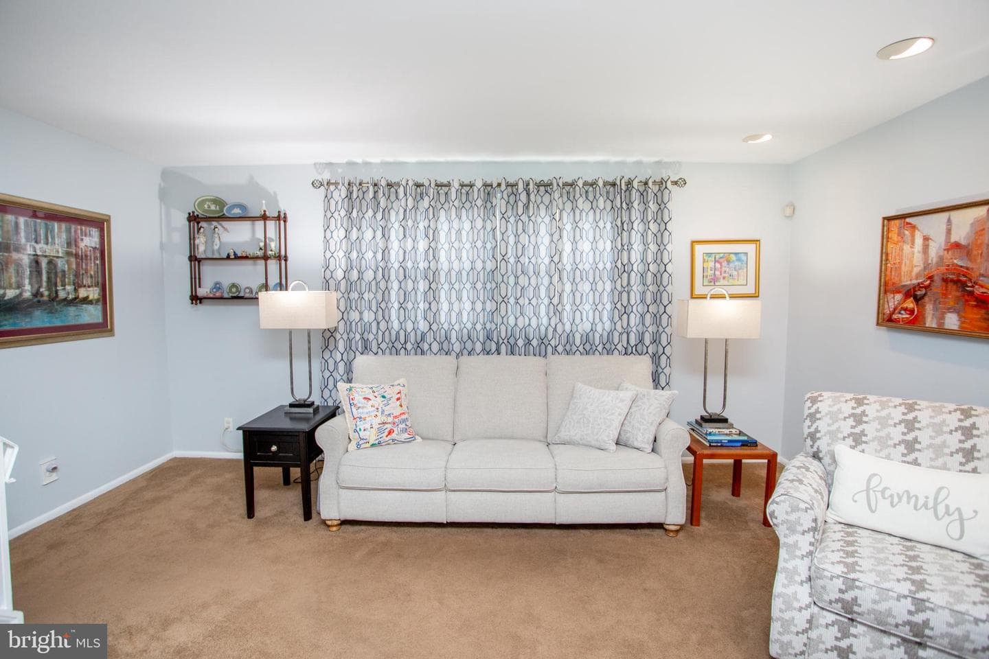 702 Bergen Street photo 18