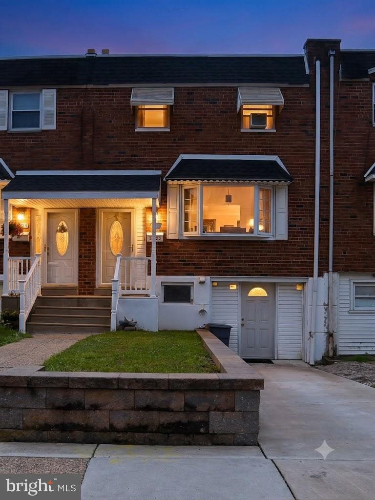 12323 Dunks Ferry Road, Philadelphia