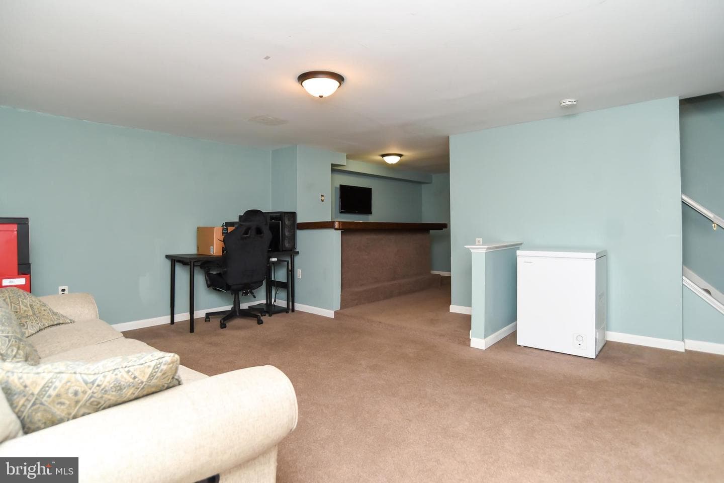 12323 Dunks Ferry Road photo 13