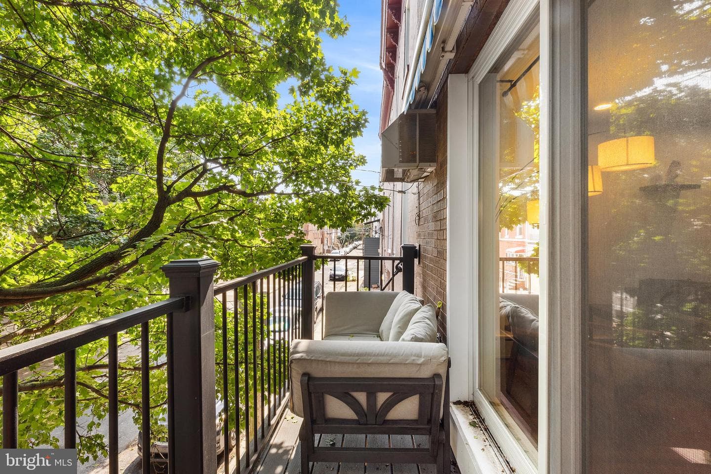 908 Greenwich Street photo 12