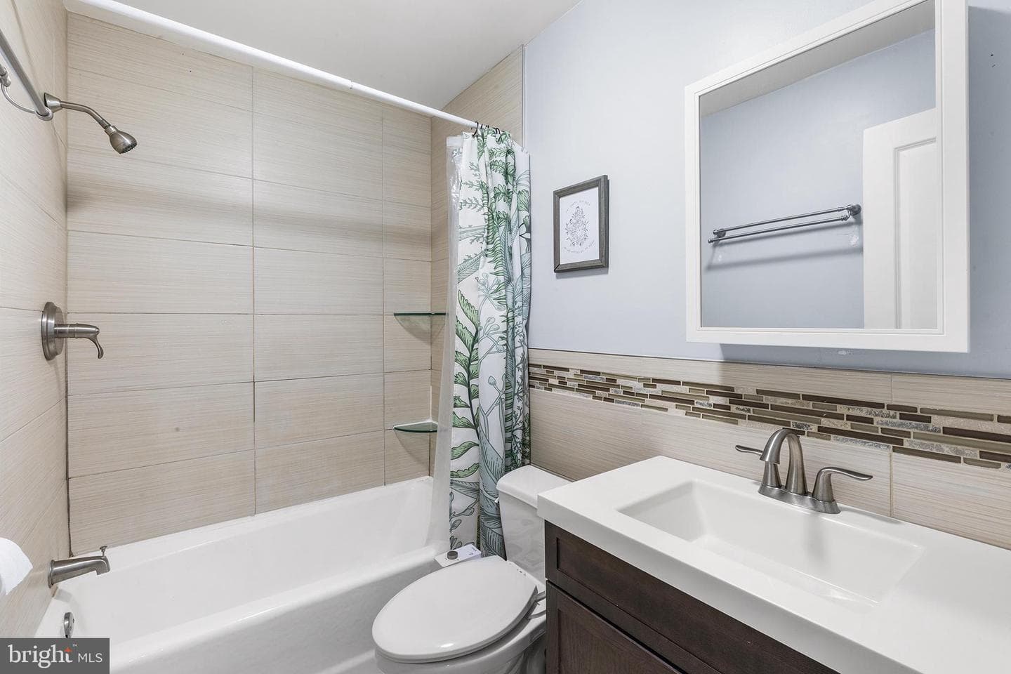 908 Greenwich Street photo 17