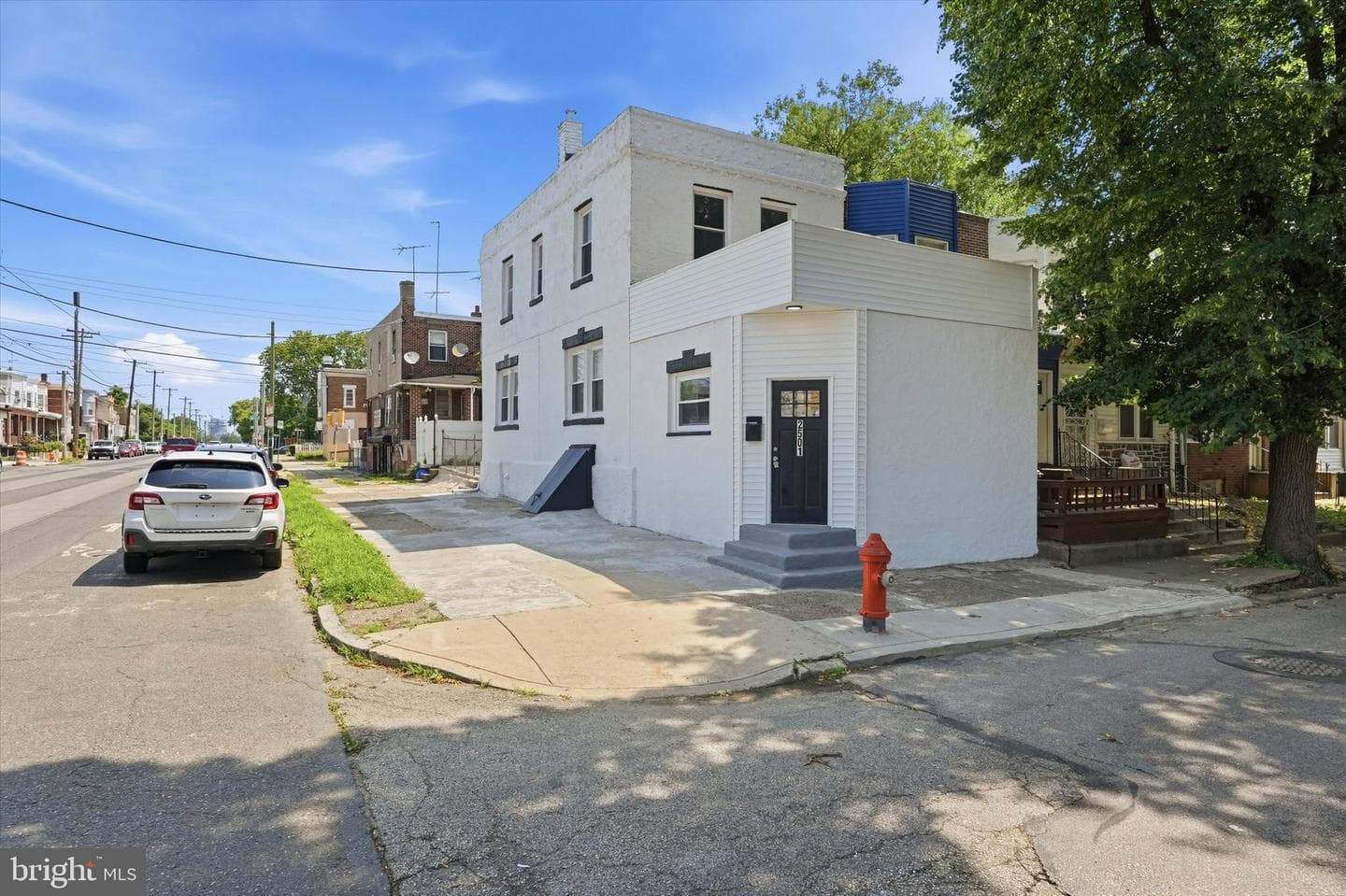 2501 S Dewey Street, Philadelphia