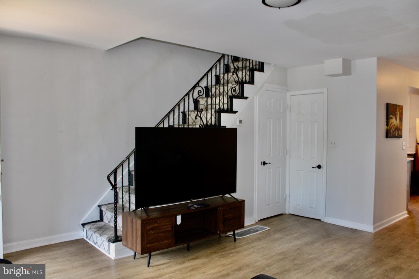 4625 Lansing Street photo 3