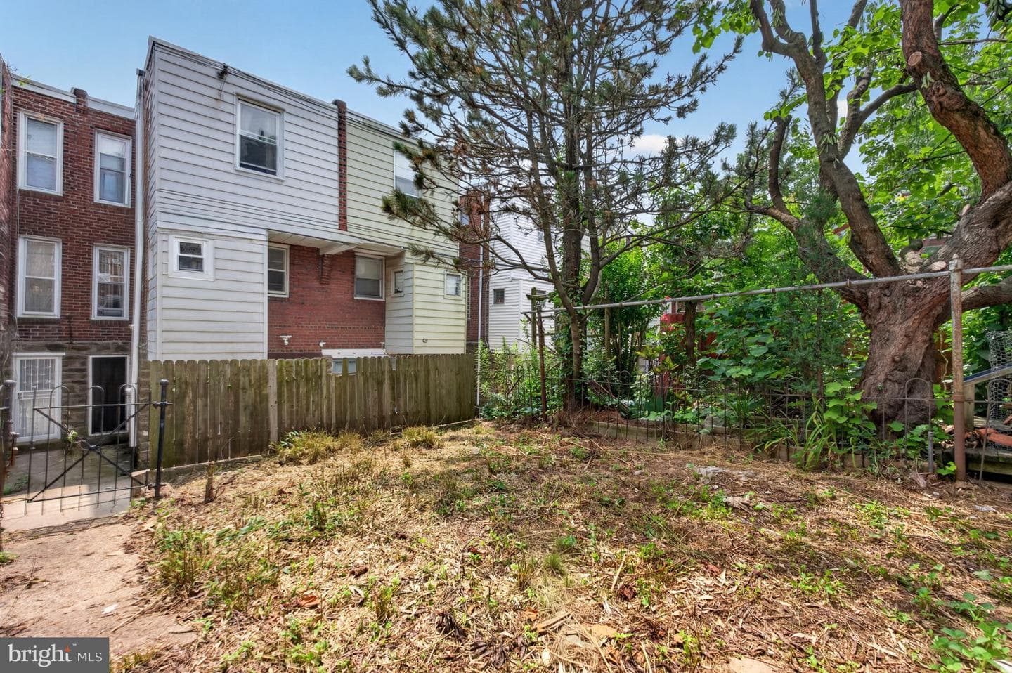 226 W Laveer Street photo 19