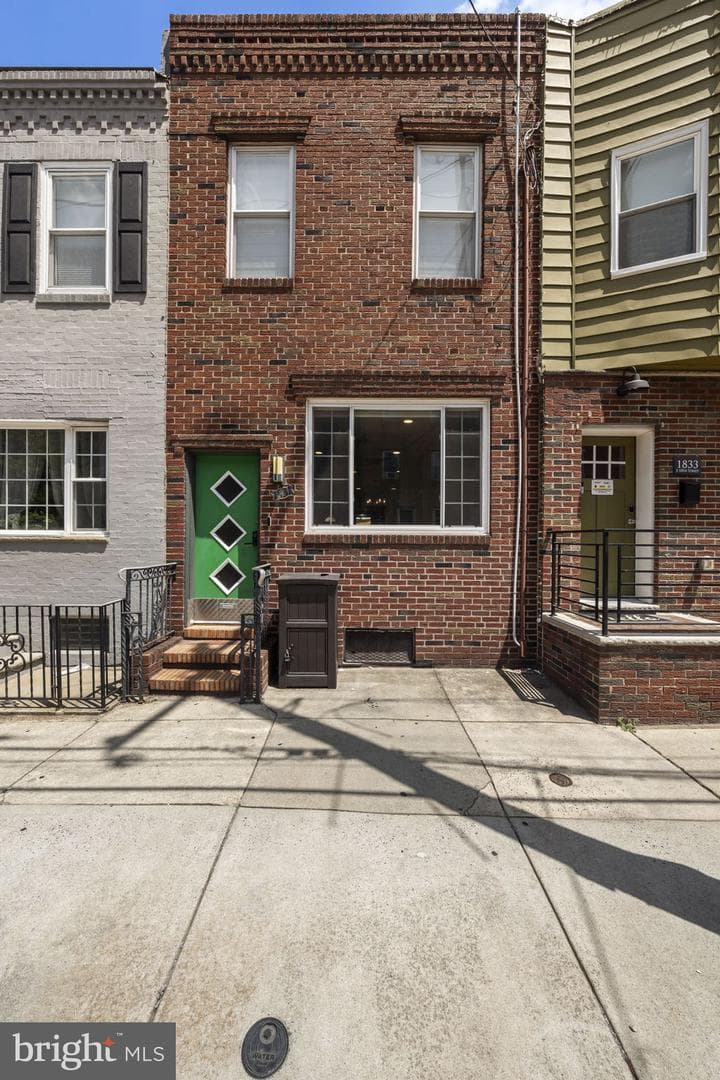 1831 S 10th Street, Philadelphia