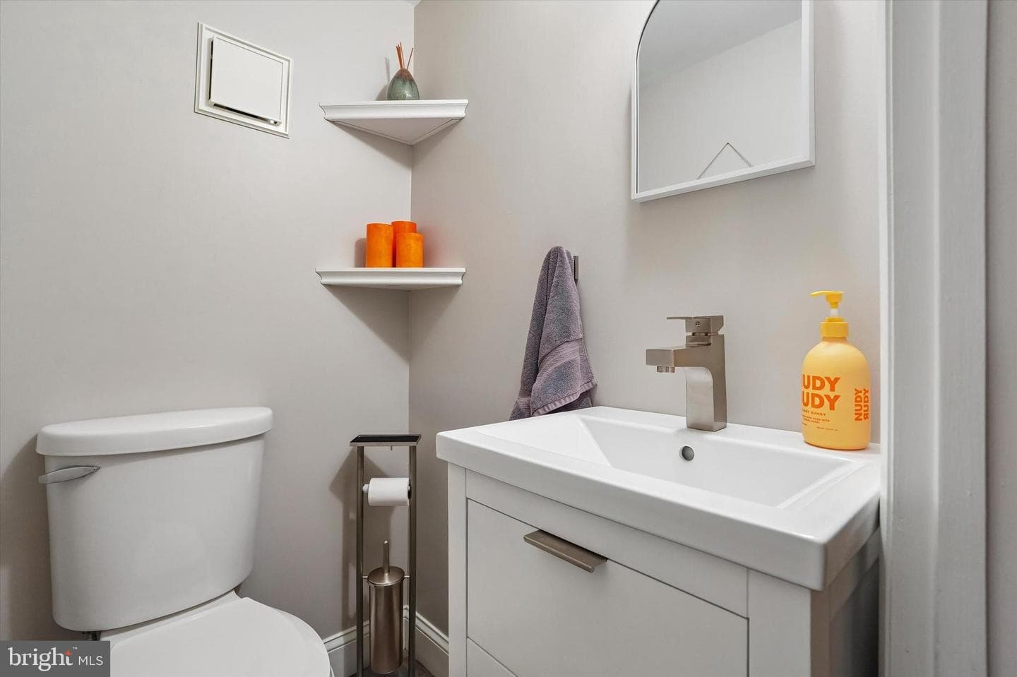 3447 Aubrey Avenue photo 14
