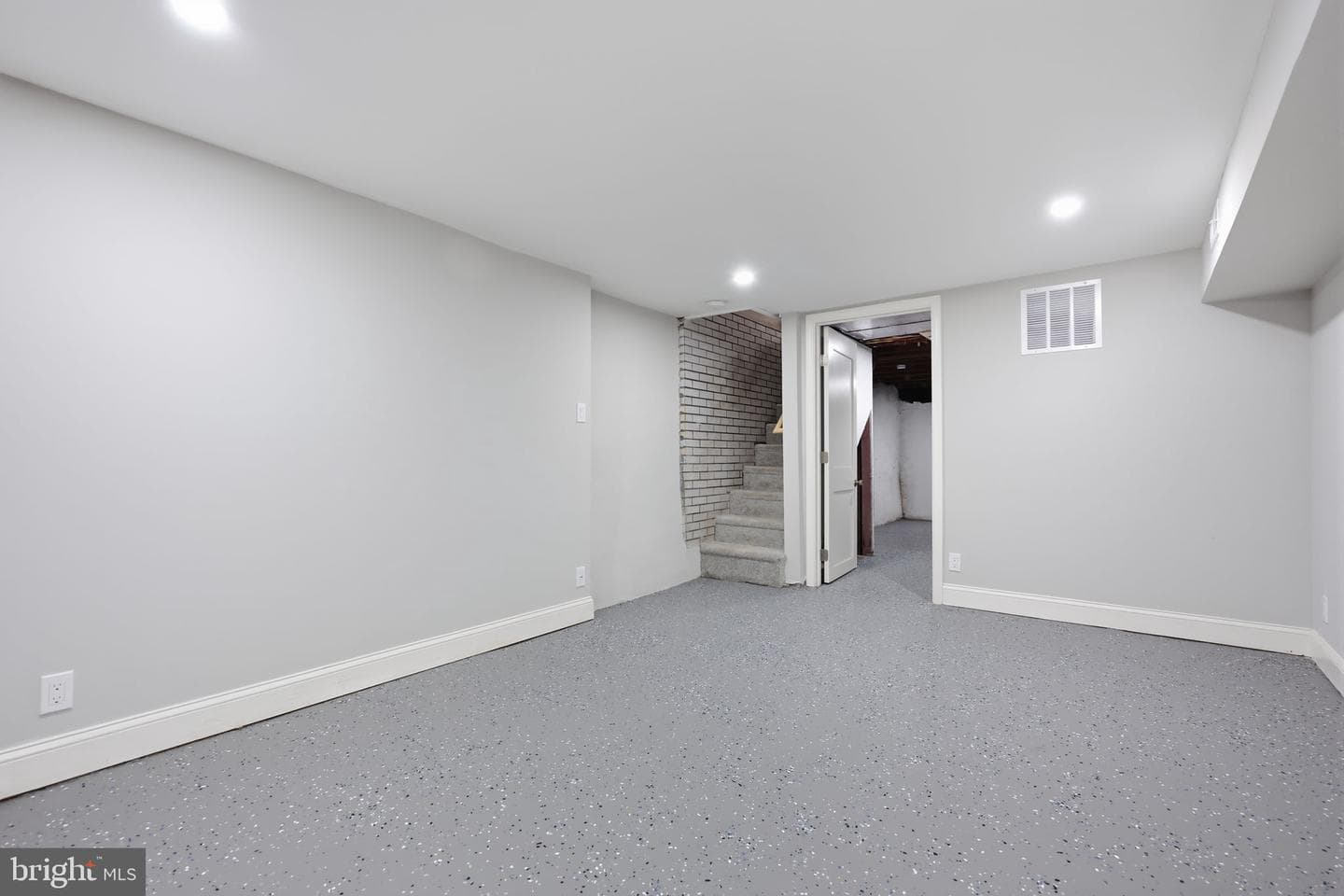 1716 S Chadwick Street photo 31