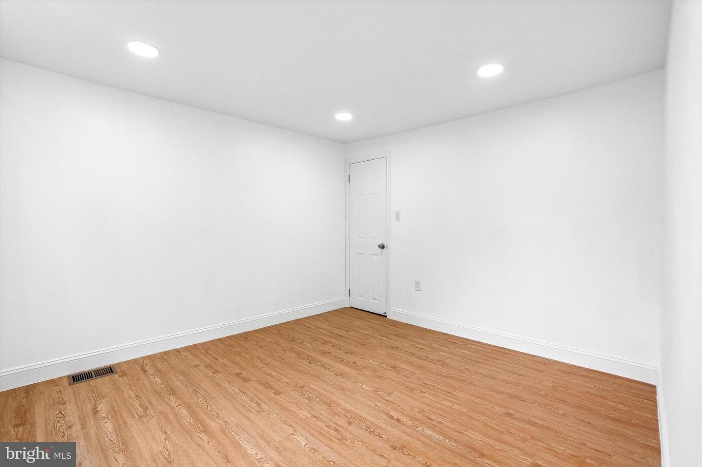 3516 Sunnyside Avenue photo 27