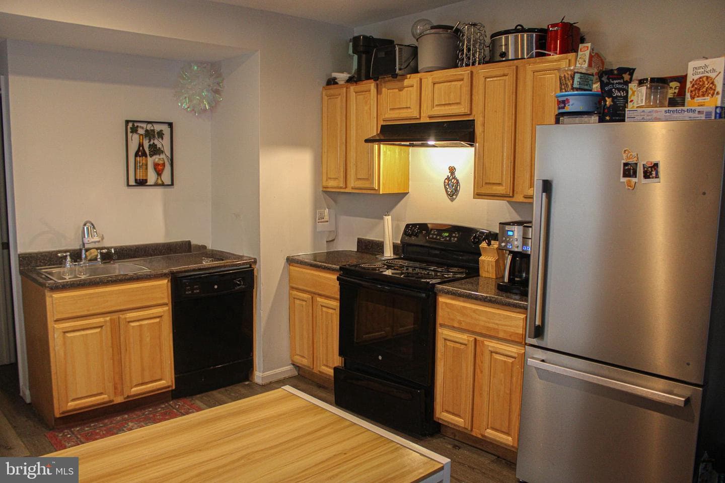 1811 Bouvier Street photo 8