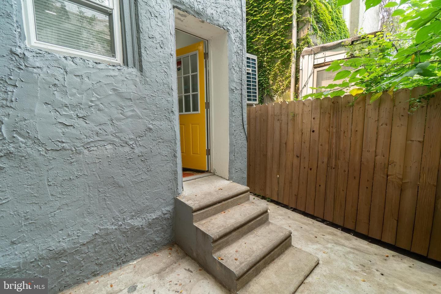 2539 N Newkirk Street photo 35