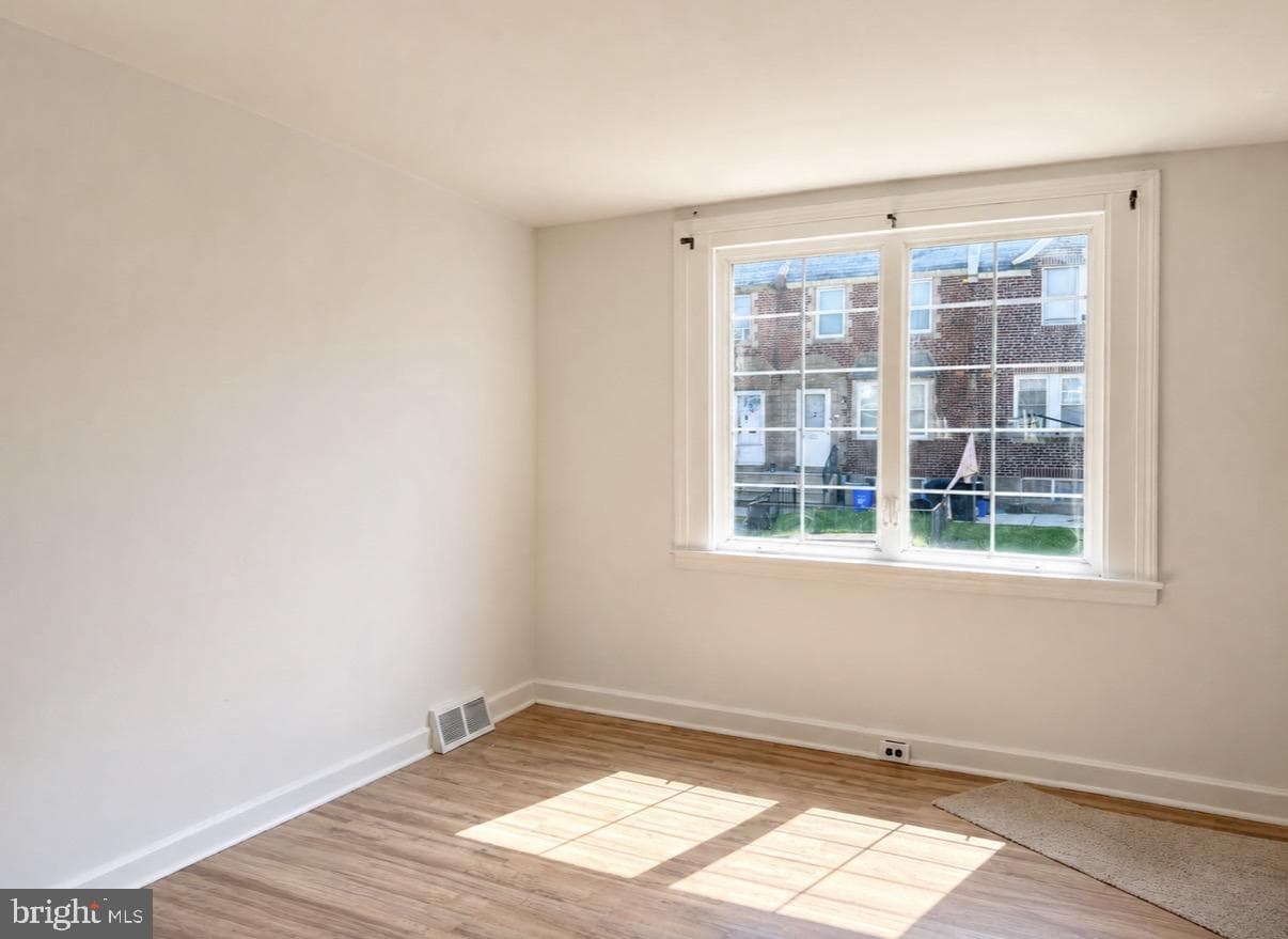4433 Loring Street photo 4