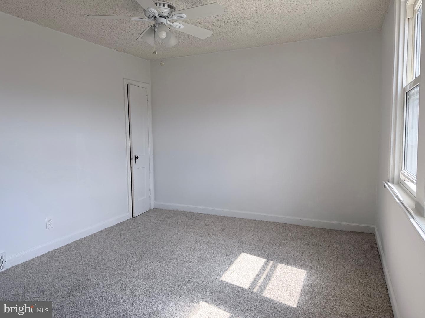 4433 Loring Street photo 5