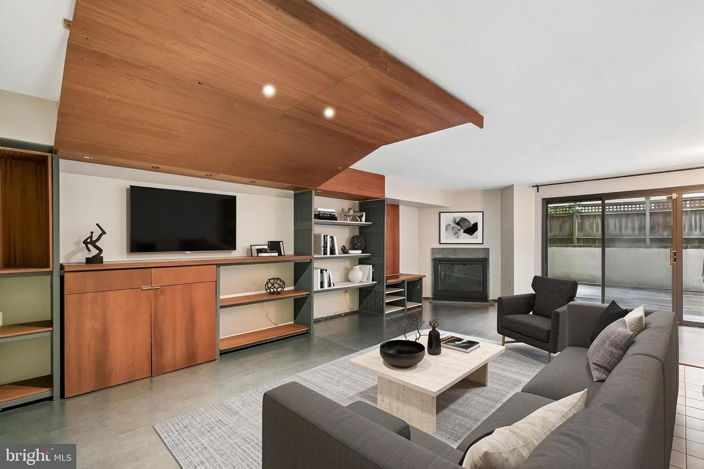 214 N 22nd Street #10a, Philadelphia