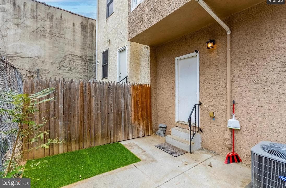 1824 W Norris Street, Philadelphia
