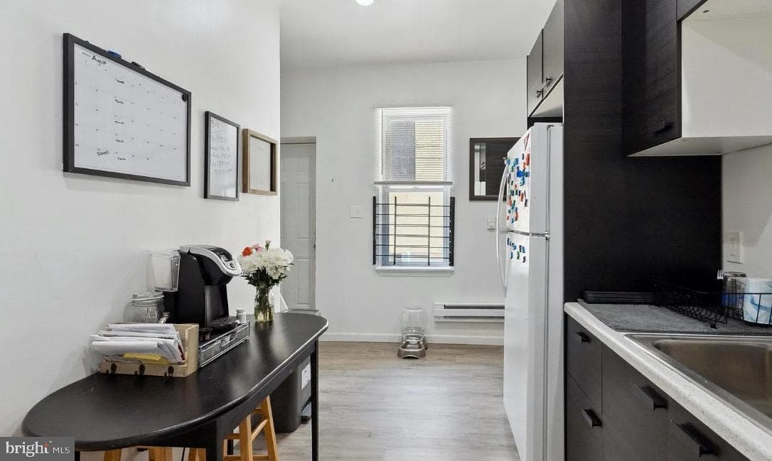 1824 W Norris Street photo 9