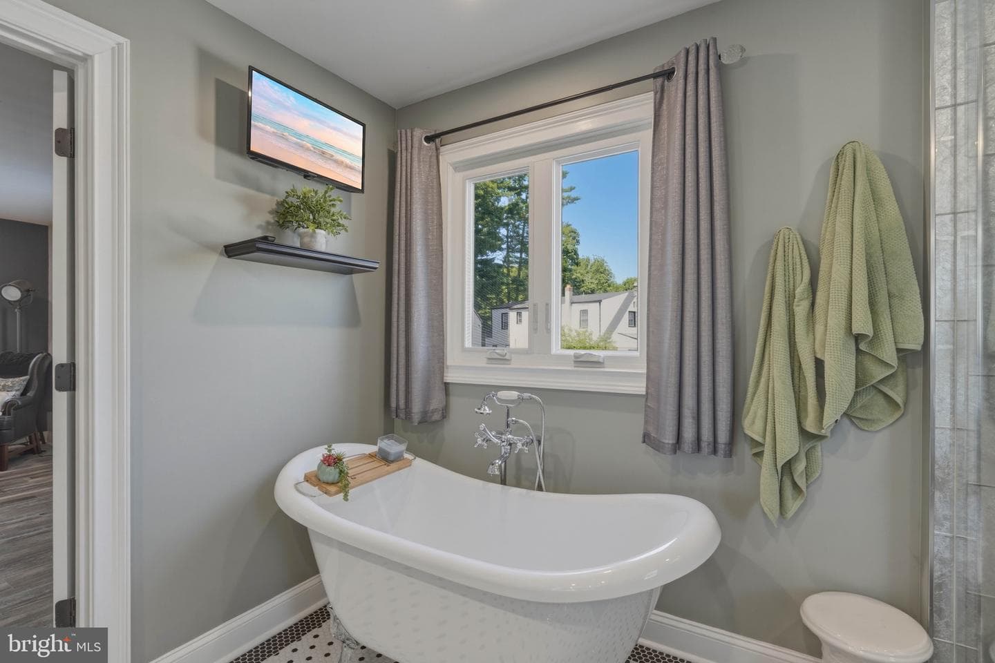 13494 Proctor Road photo 32