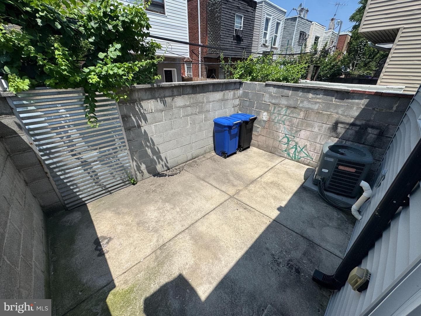 2444 S Fairhill Street photo 18