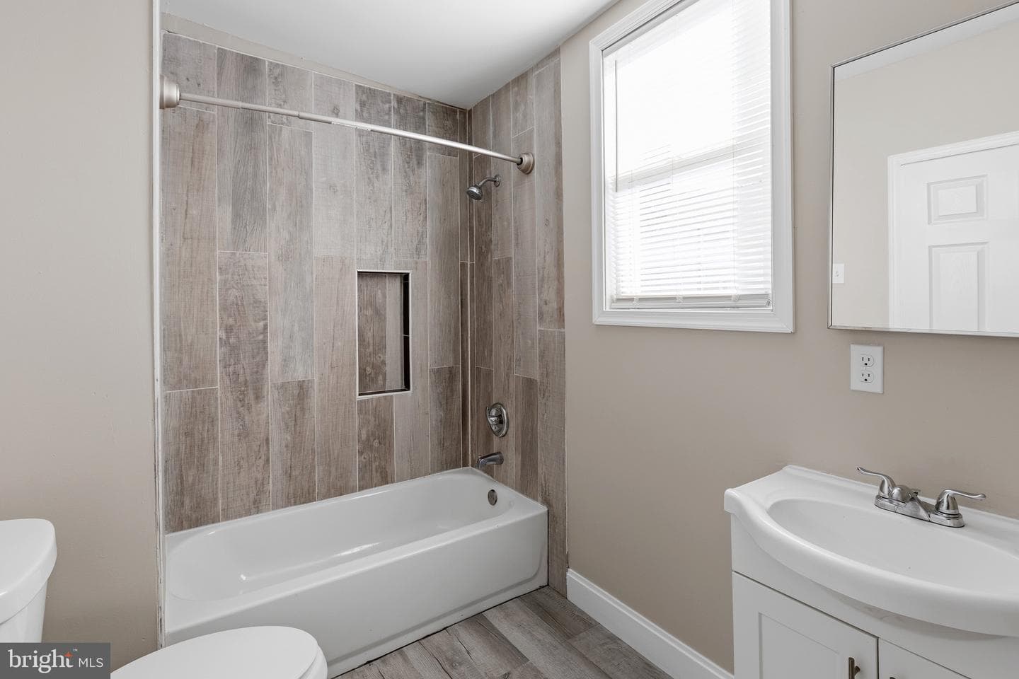 2110 E Ann Street photo 11