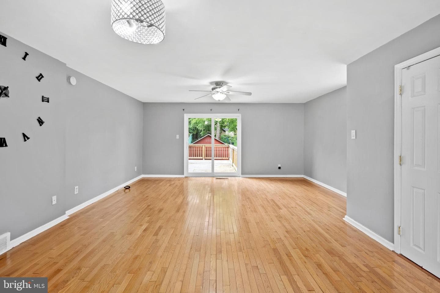 2867 Angus Road photo 9
