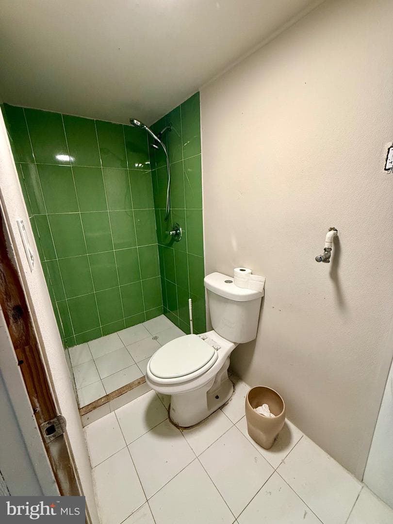 1449 Creston Street photo 11