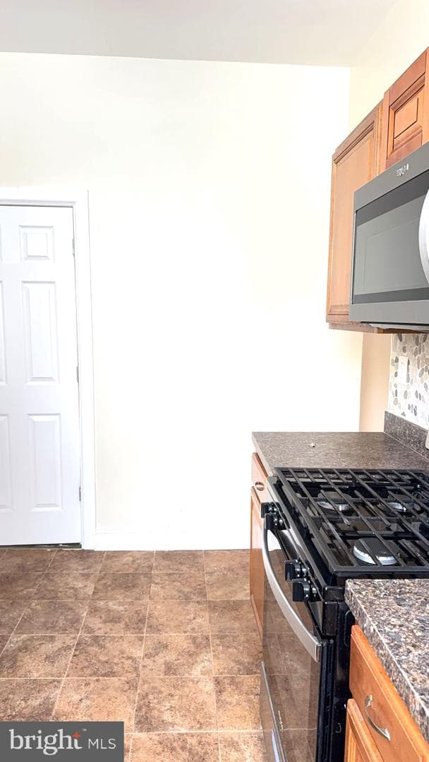 451 W Bringhurst Street #unit 1 photo 15