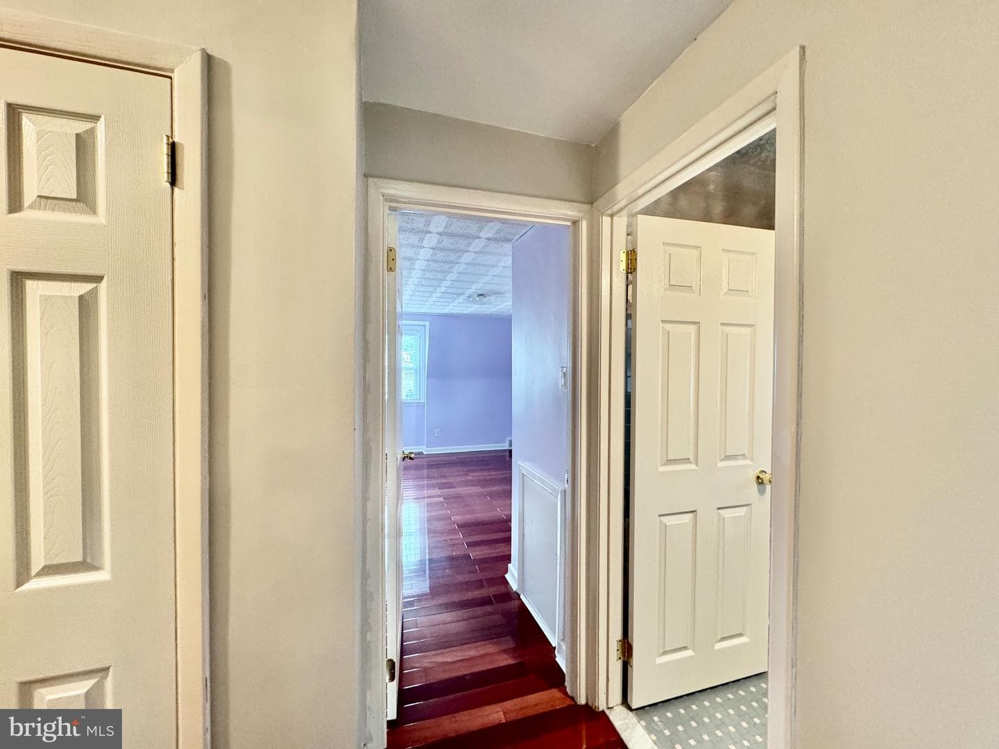 9219 Outlook Avenue photo 27