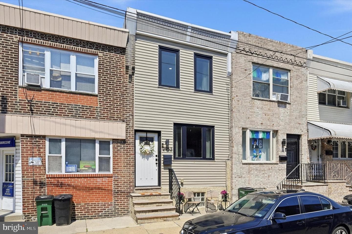2952 S Sydenham photo 1