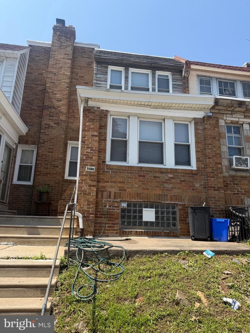 452 Devereaux Avenue, Philadelphia