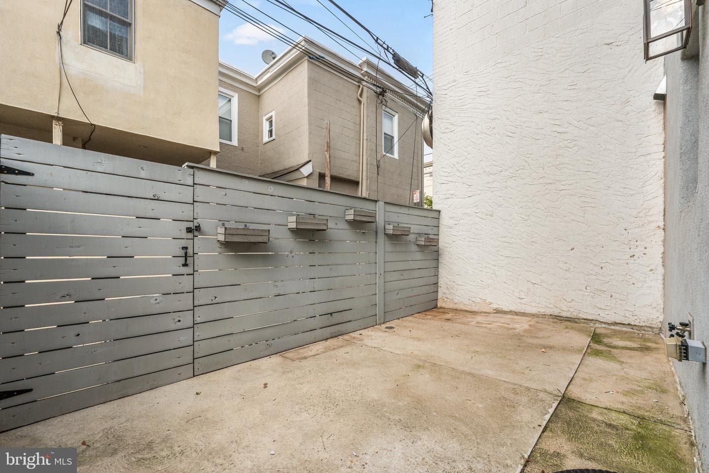 2203 Christian Street photo 33