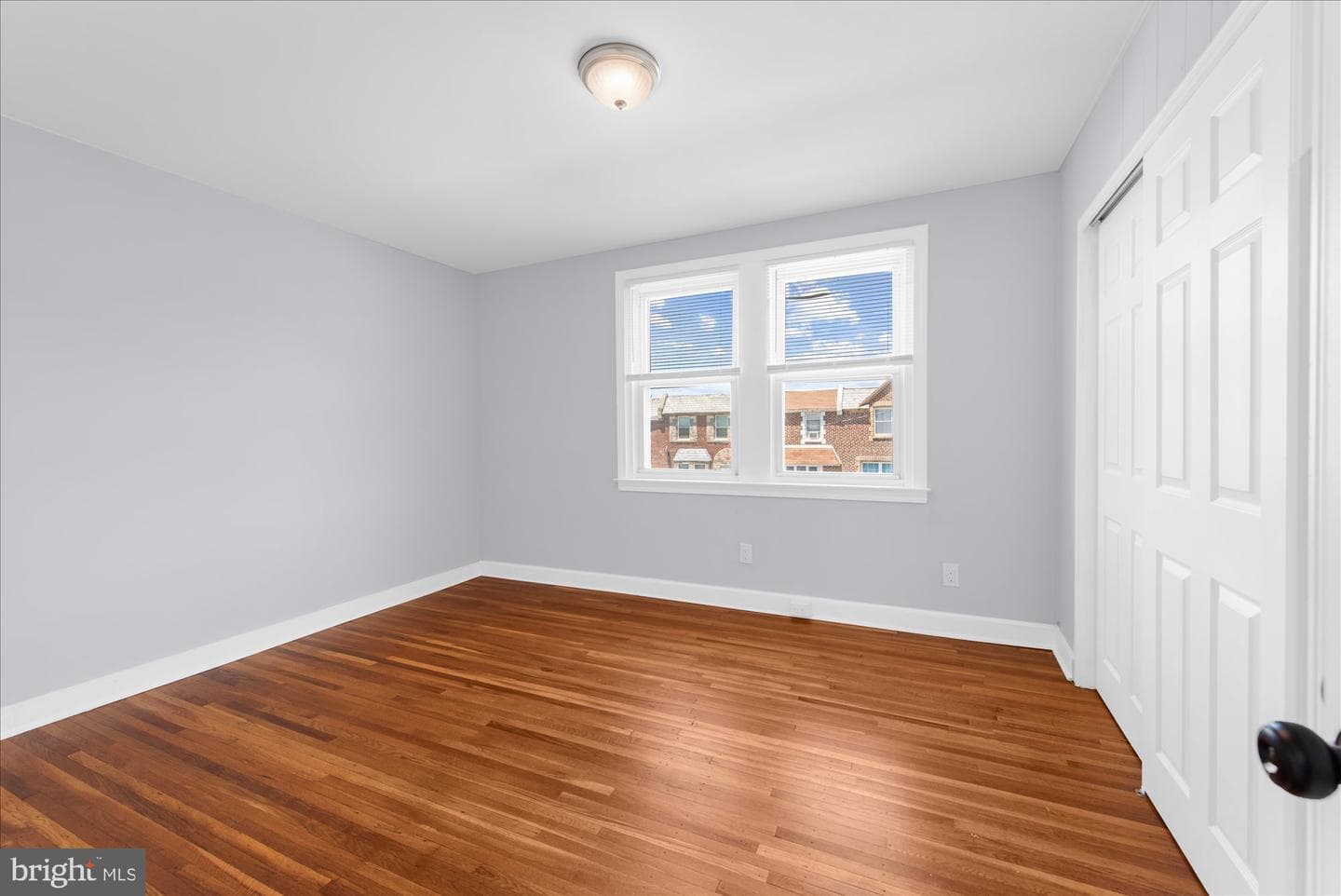 5437 Valley Street photo 15