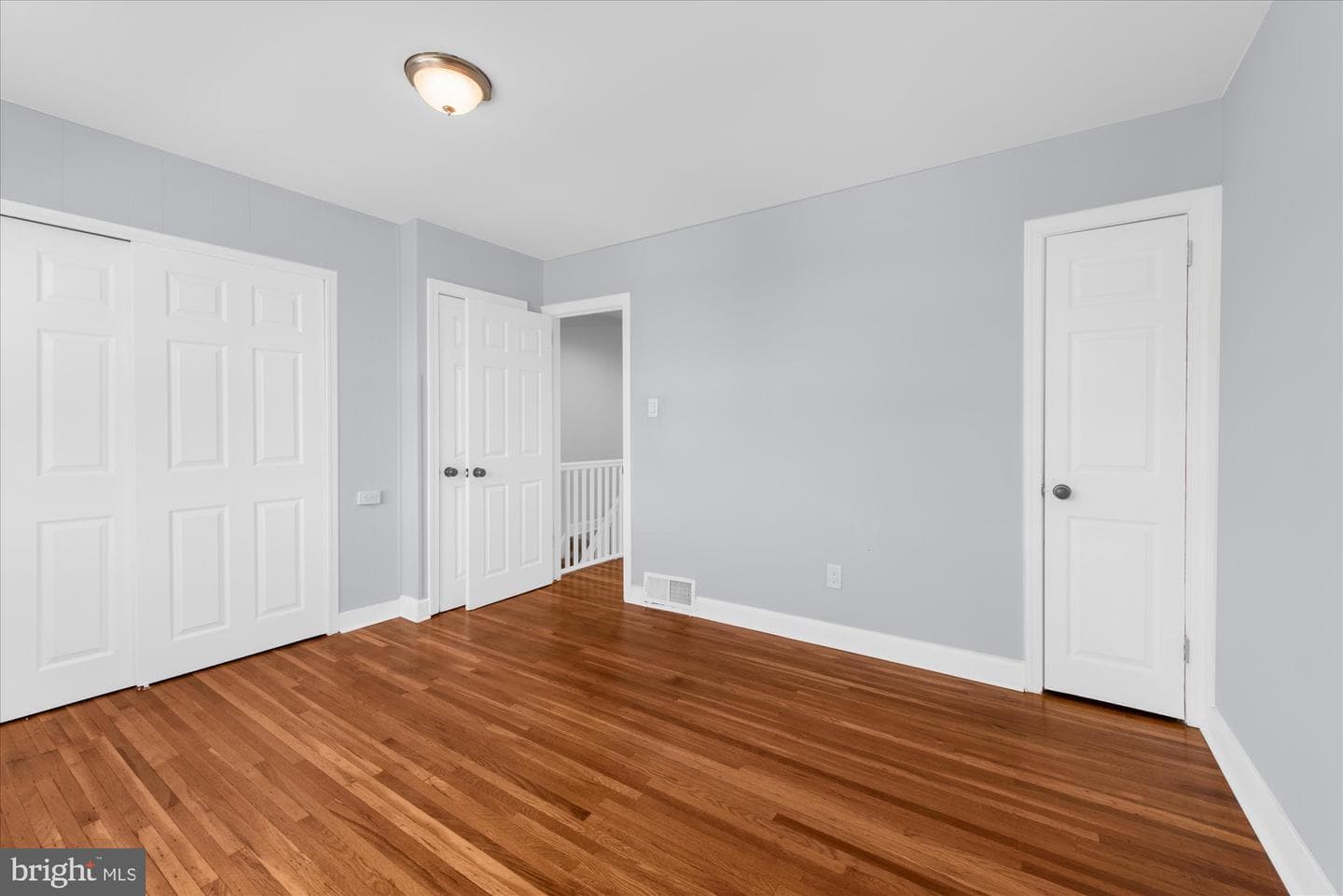 5437 Valley Street photo 16