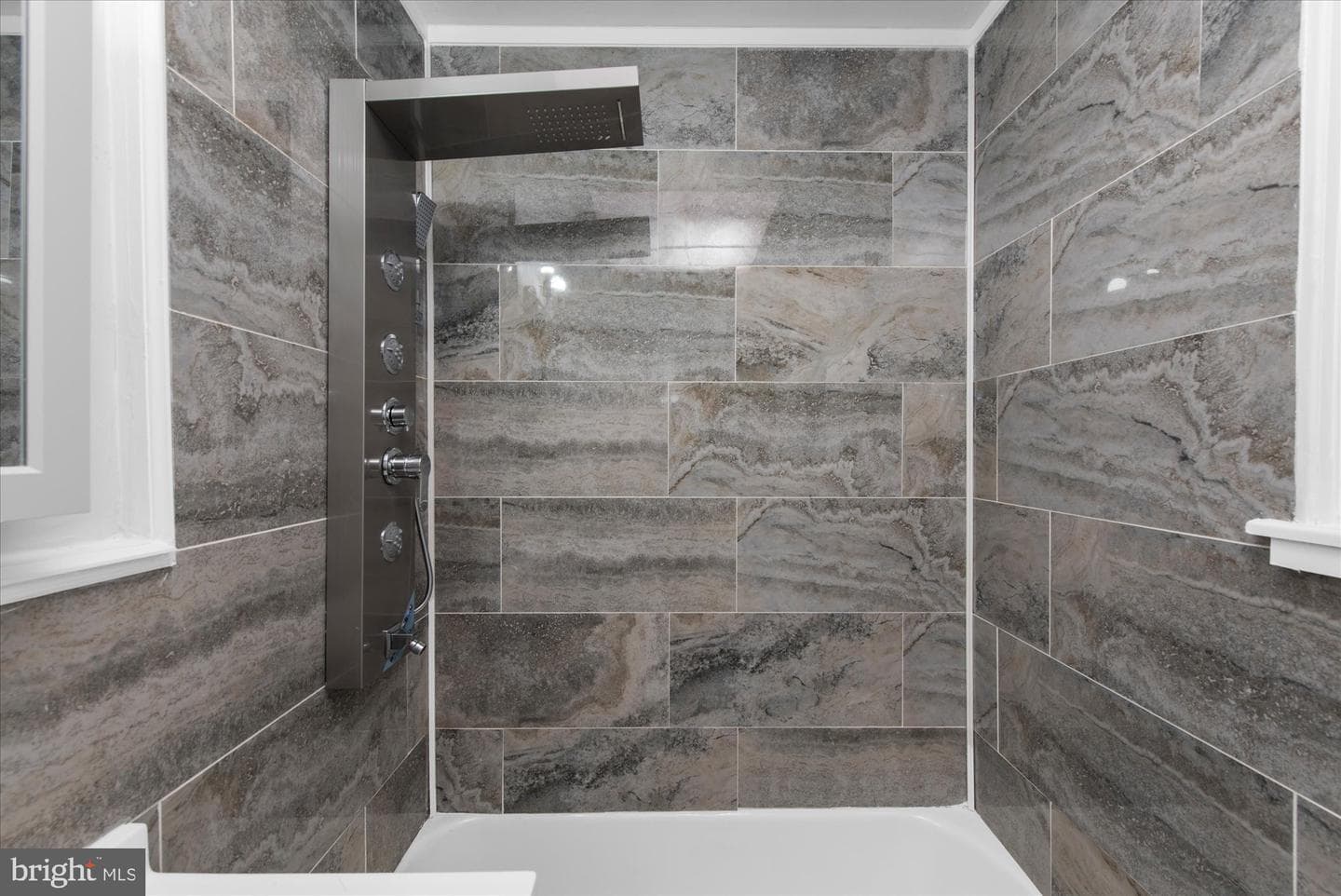 5437 Valley Street photo 18