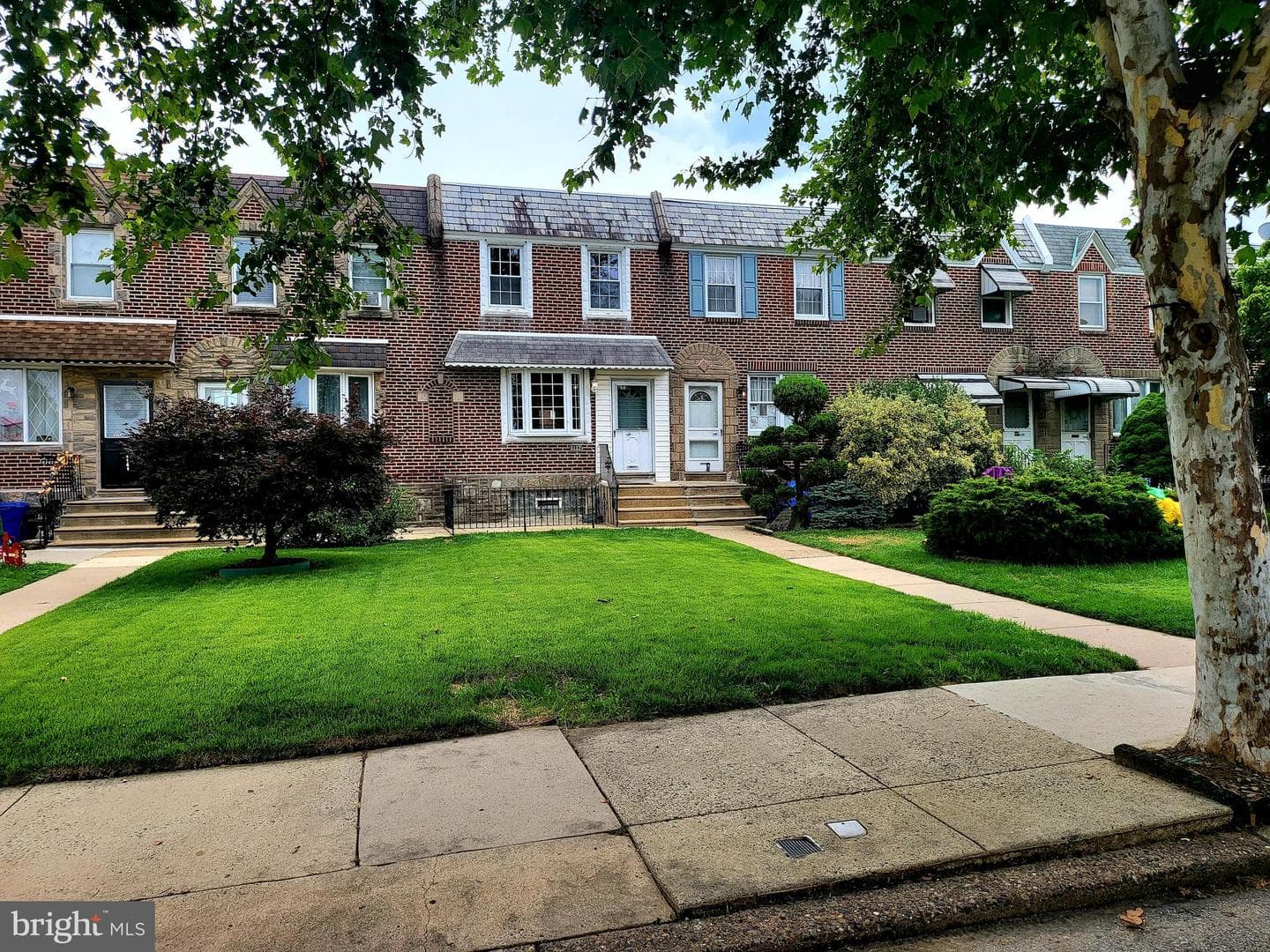 6137 Hawthorne Street, Philadelphia