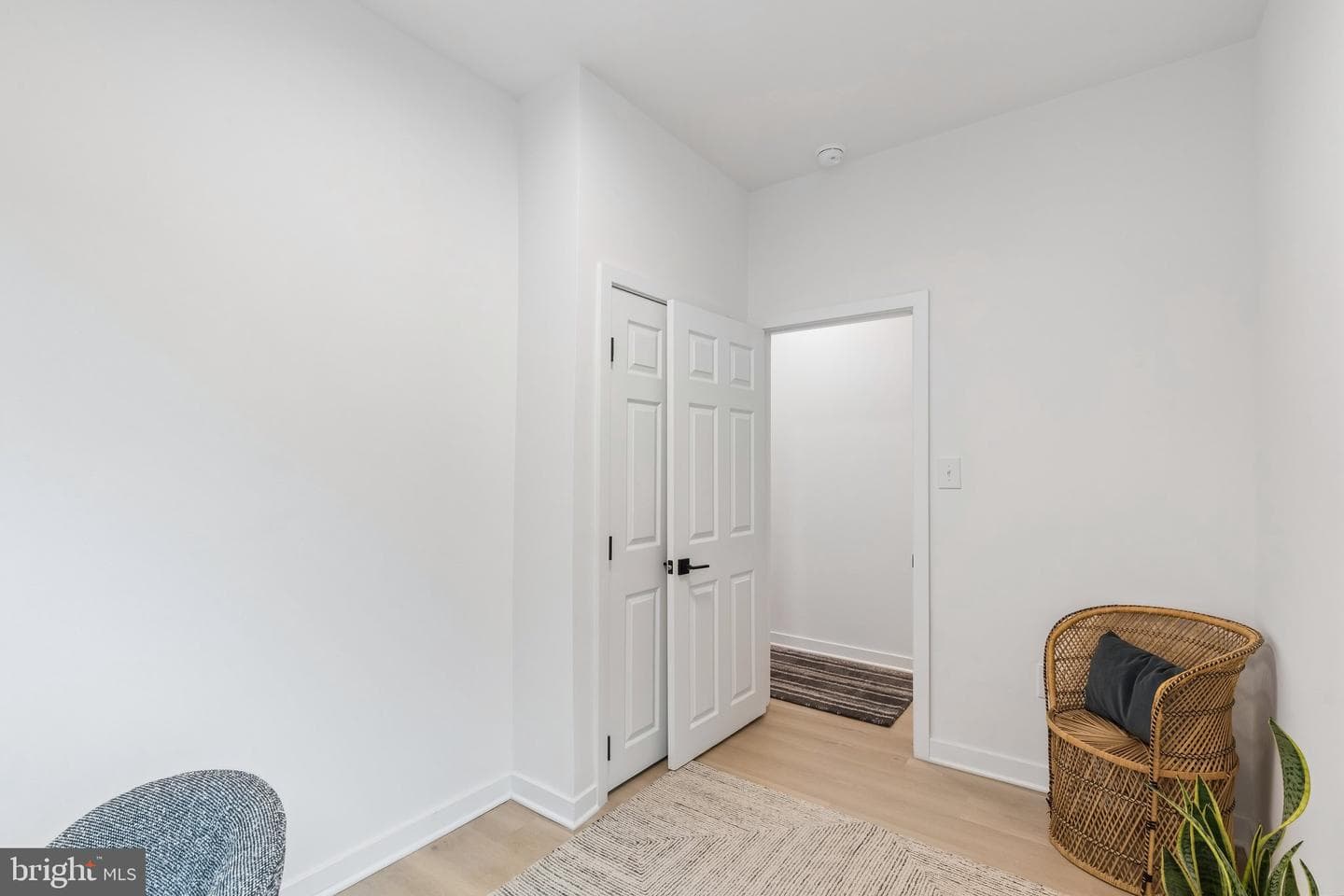 647 S 55th Street photo 21