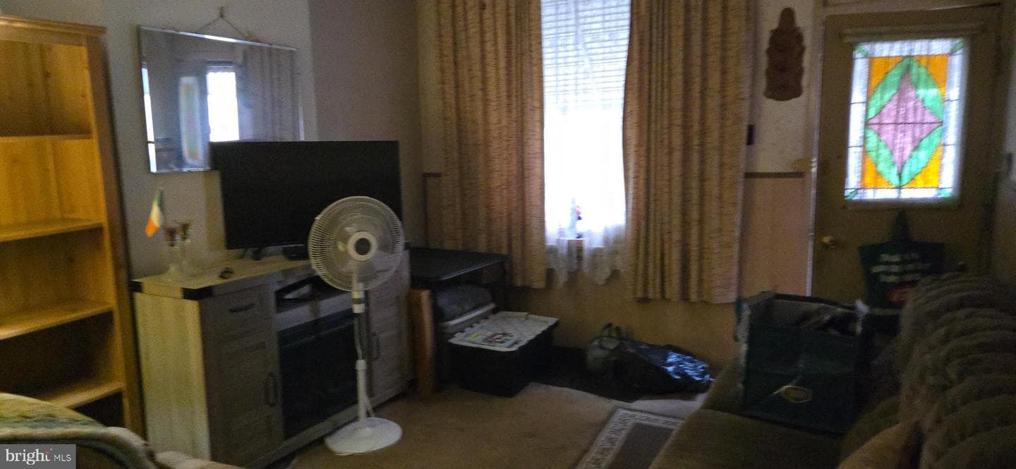 5 Willig Avenue photo 3