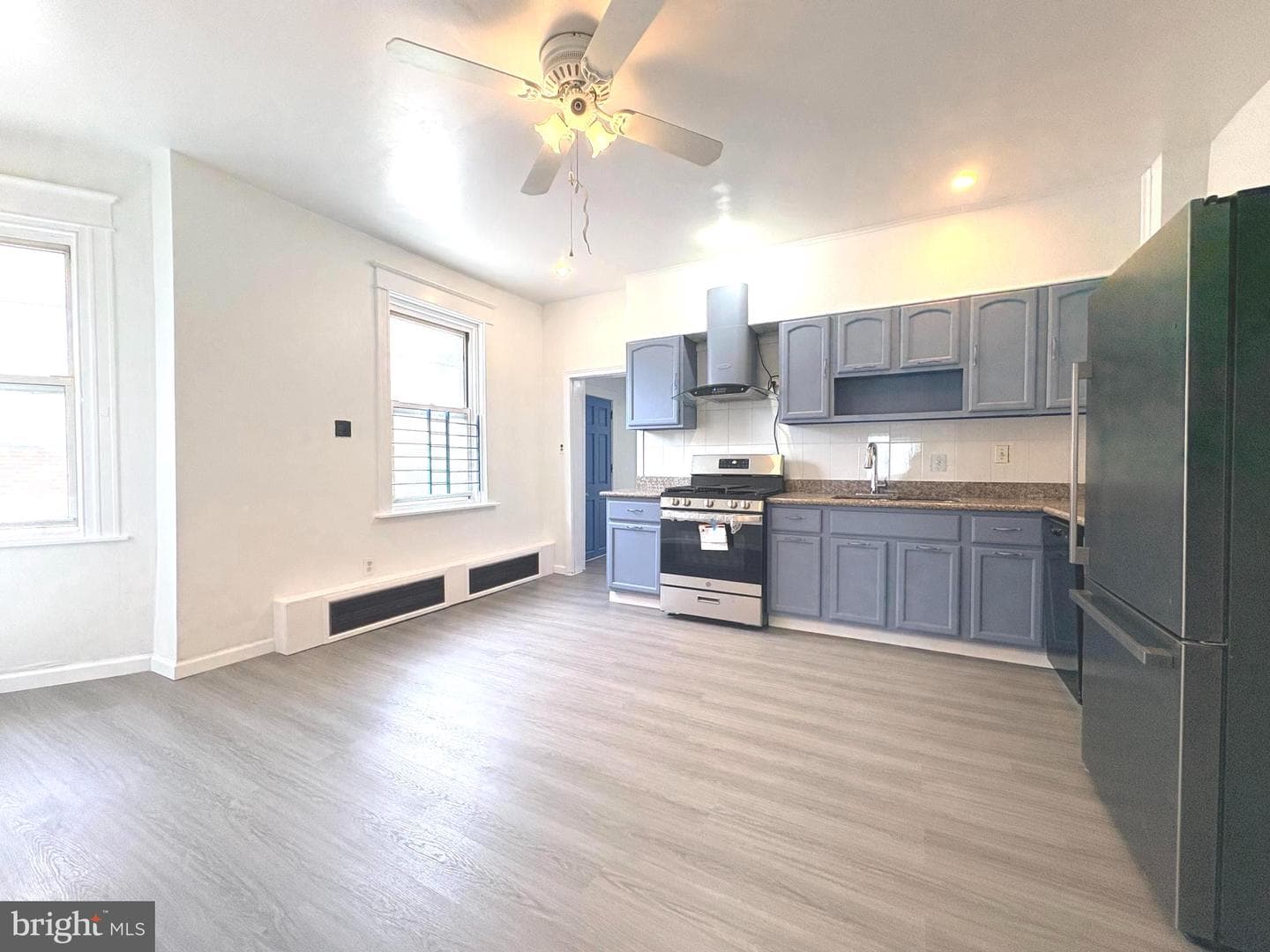 2241 Knorr Street photo 11