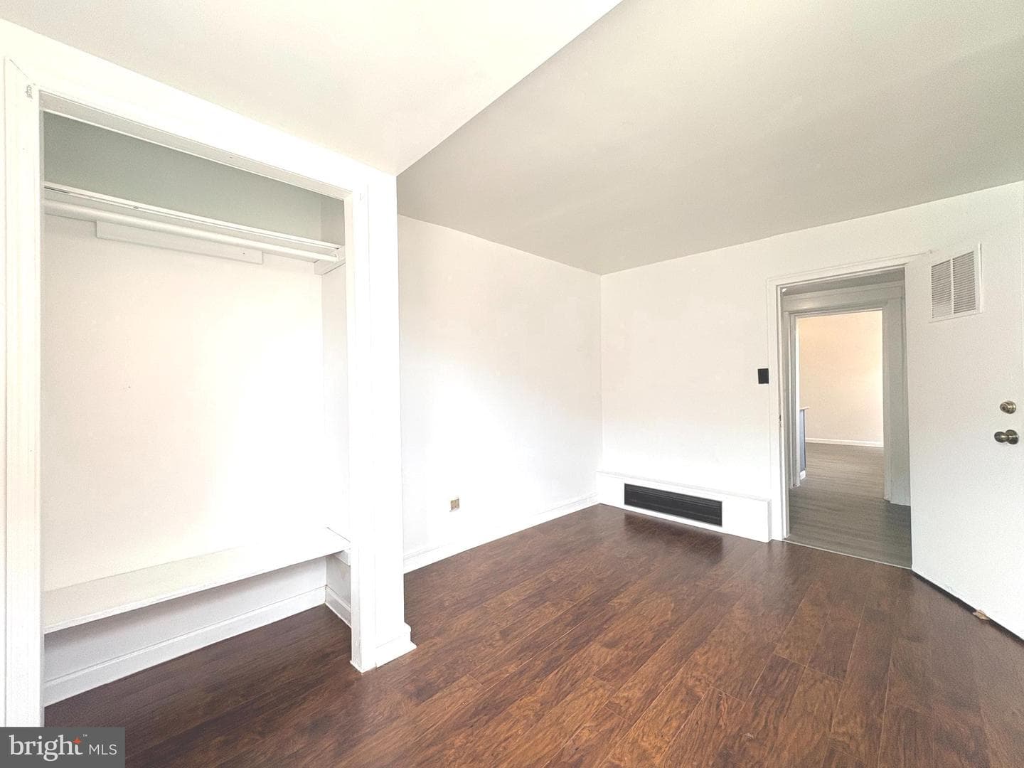 2241 Knorr Street photo 13
