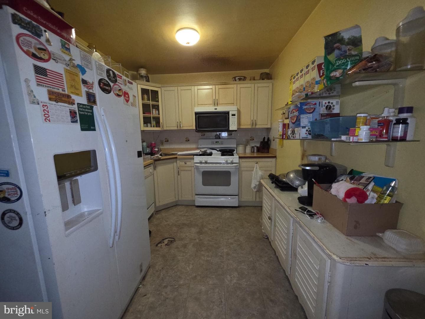 1010 Cliveden Street E photo 13