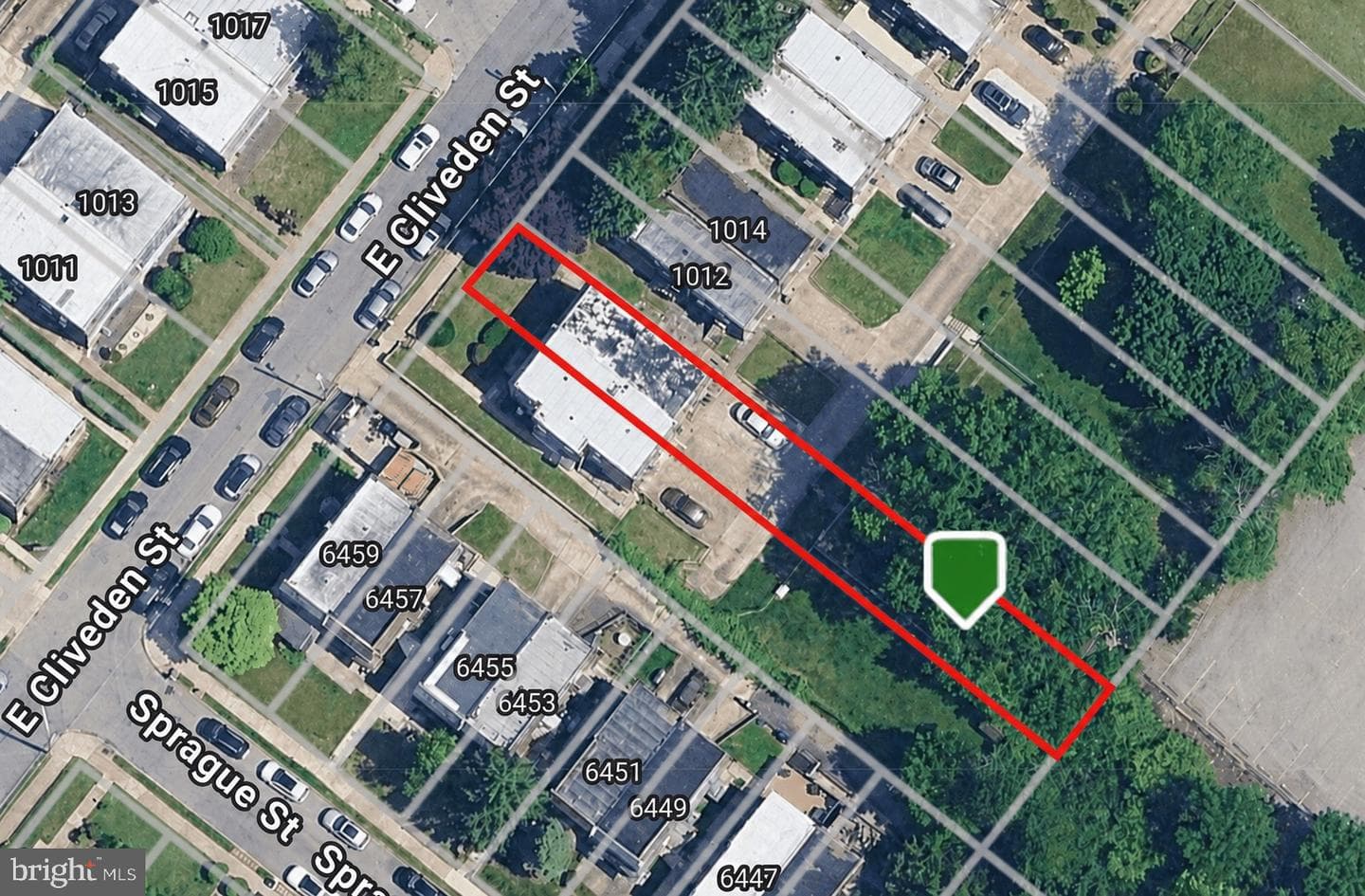 1010 Cliveden Street E photo 6