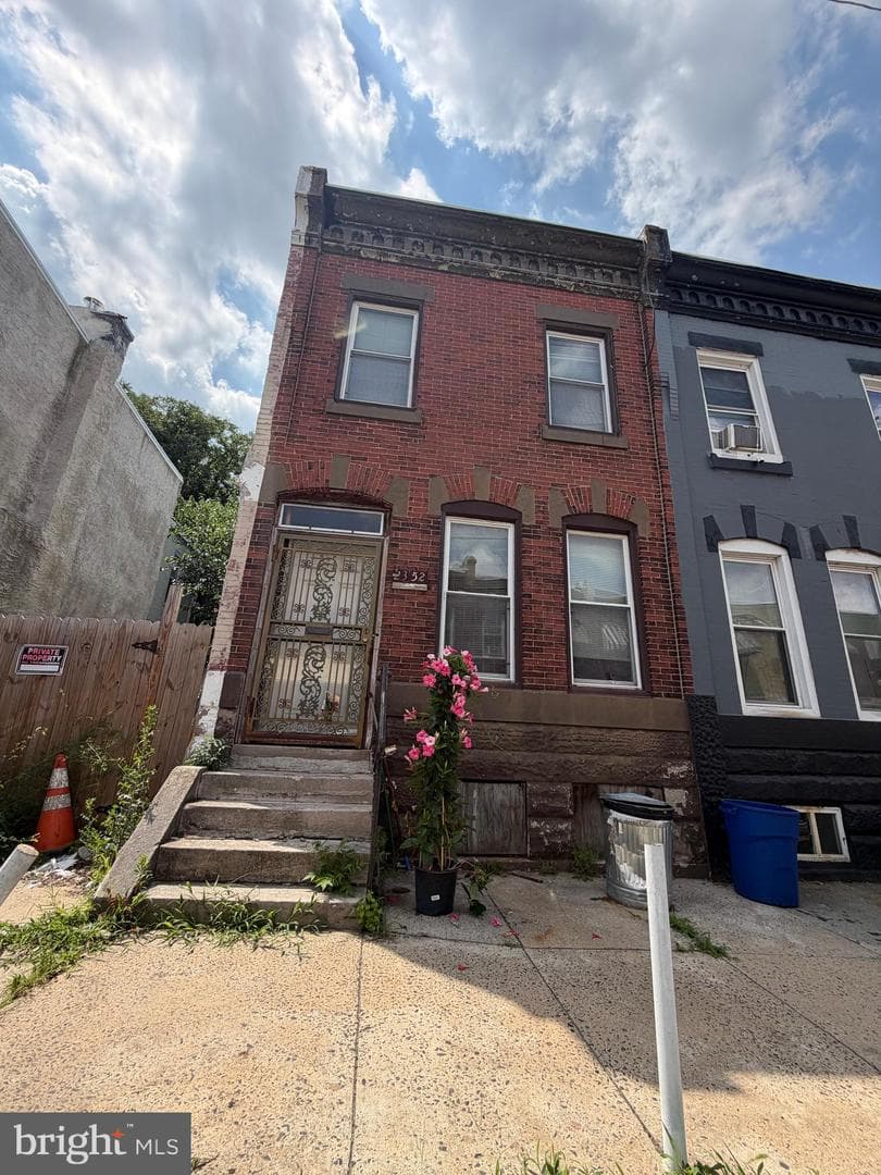 2352 N Woodstock Street, Philadelphia