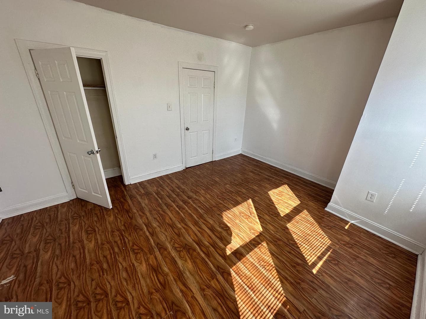 5734 N Lambert Street photo 17