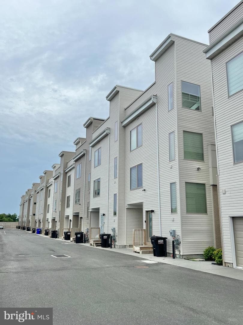 2122 Kensington Walk photo 48