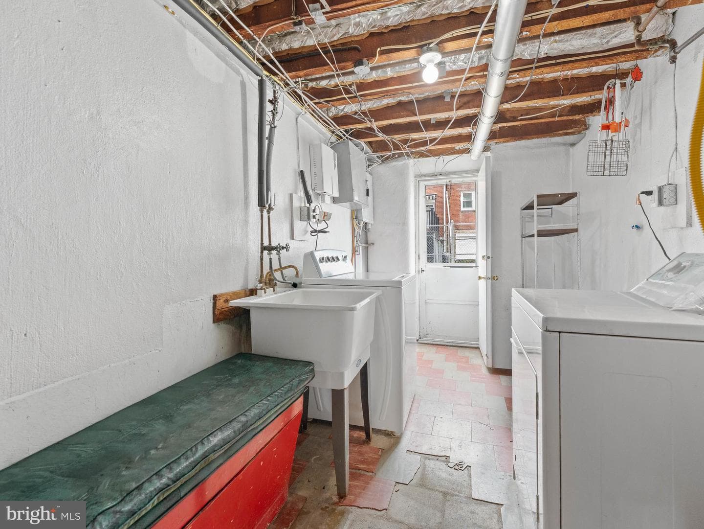 7957 Fayette Street photo 24