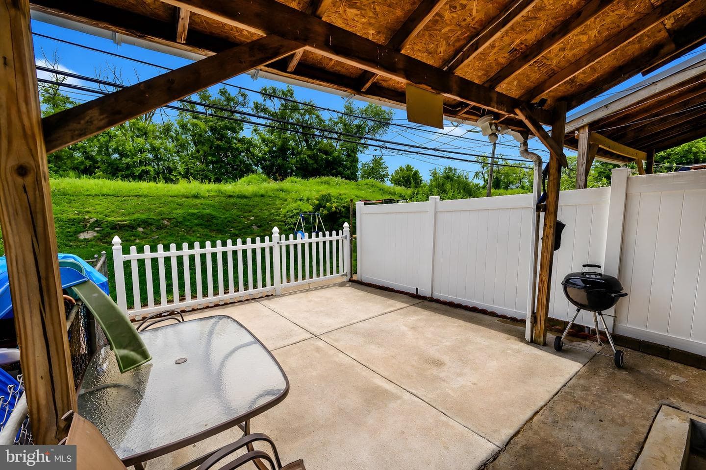 4515 Tampa Street photo 35
